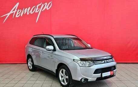 Mitsubishi Outlander III рестайлинг 3, 2013 год, 1 295 000 рублей, 7 фотография