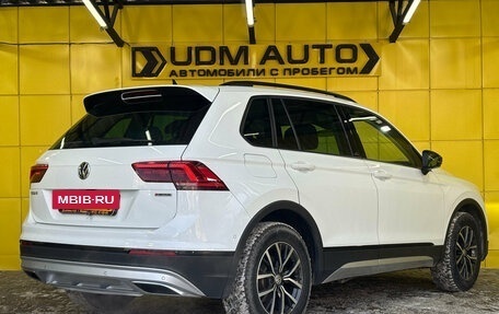 Volkswagen Tiguan II, 2019 год, 2 490 000 рублей, 5 фотография