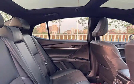 Toyota Camry, 2024 год, 3 350 757 рублей, 23 фотография