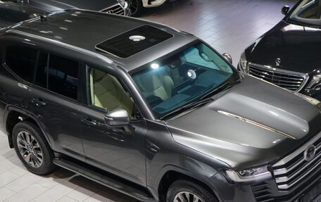 Toyota Land Cruiser, 2023 год, 8 750 000 рублей, 2 фотография