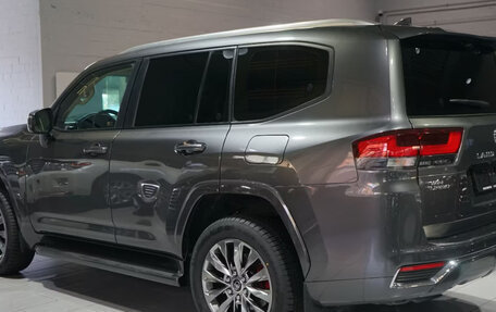 Toyota Land Cruiser, 2023 год, 8 750 000 рублей, 10 фотография