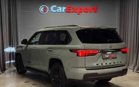 Toyota Sequoia, 2023 год, 15 500 000 рублей, 2 фотография