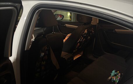 Volkswagen Passat B7, 2011 год, 900 000 рублей, 11 фотография