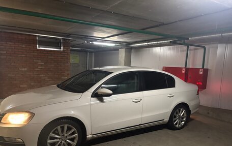 Volkswagen Passat B7, 2011 год, 900 000 рублей, 6 фотография