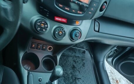 Toyota RAV4, 2010 год, 1 150 000 рублей, 13 фотография