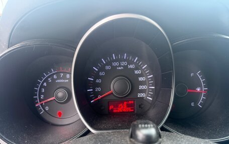 KIA Rio III рестайлинг, 2013 год, 900 000 рублей, 10 фотография