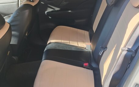 Nissan Leaf II, 2017 год, 1 600 000 рублей, 10 фотография