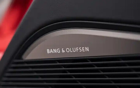 Audi R8, 2022 год, 29 917 112 рублей, 9 фотография