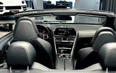 BMW M8 I (F91/F92/F93), 2022 год, 20 000 000 рублей, 9 фотография