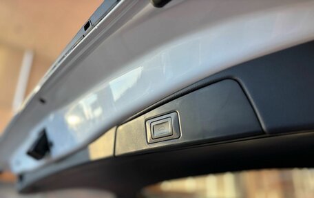 Toyota RAV4, 2025 год, 4 400 000 рублей, 12 фотография