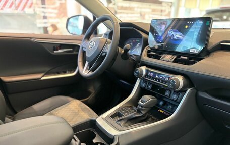 Toyota RAV4, 2025 год, 4 400 000 рублей, 25 фотография