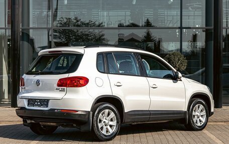 Volkswagen Tiguan I, 2015 год, 1 395 000 рублей, 6 фотография