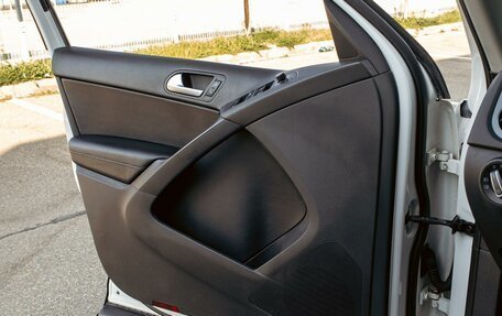 Volkswagen Tiguan I, 2015 год, 1 395 000 рублей, 12 фотография