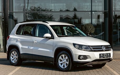 Volkswagen Tiguan I, 2015 год, 1 395 000 рублей, 3 фотография