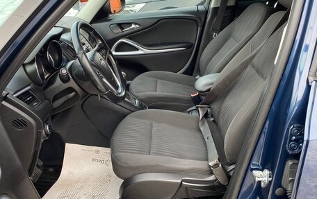 Opel Zafira C рестайлинг, 2012 год, 1 063 000 рублей, 8 фотография