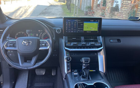 Toyota Land Cruiser, 2023 год, 8 750 000 рублей, 7 фотография