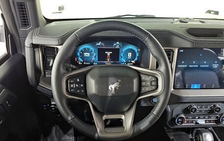 Ford Bronco, 2025 год, 8 600 000 рублей, 13 фотография