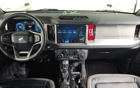 Ford Bronco, 2025 год, 8 600 000 рублей, 7 фотография