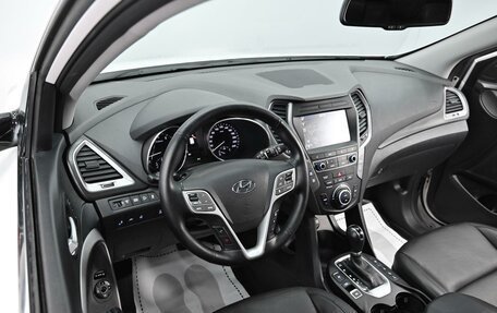 Hyundai Santa Fe III рестайлинг, 2018 год, 1 875 000 рублей, 8 фотография