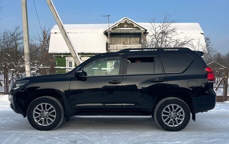 Toyota Land Cruiser Prado 150 рестайлинг 2, 2018 год, 5 600 000 рублей, 3 фотография