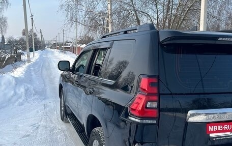 Toyota Land Cruiser Prado 150 рестайлинг 2, 2018 год, 5 600 000 рублей, 4 фотография