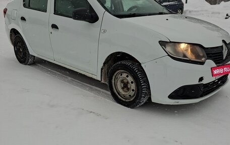 Renault Logan II, 2016 год, 410 000 рублей, 4 фотография
