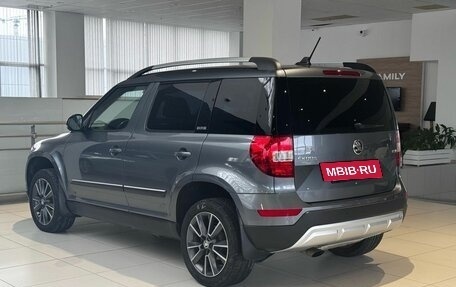 Skoda Yeti I рестайлинг, 2017 год, 1 399 000 рублей, 6 фотография