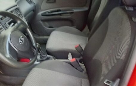 KIA Rio II, 2010 год, 650 000 рублей, 5 фотография
