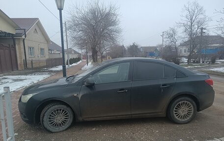 Chevrolet Cruze II, 2011 год, 500 000 рублей, 3 фотография