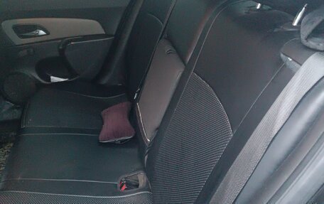 Chevrolet Cruze II, 2011 год, 500 000 рублей, 4 фотография