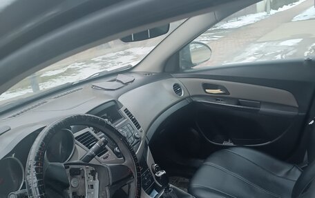 Chevrolet Cruze II, 2011 год, 500 000 рублей, 5 фотография