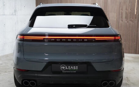 Porsche Cayenne III, 2023 год, 9 070 000 рублей, 7 фотография