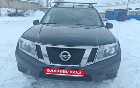 Nissan Terrano III, 2015 год, 800 000 рублей, 6 фотография