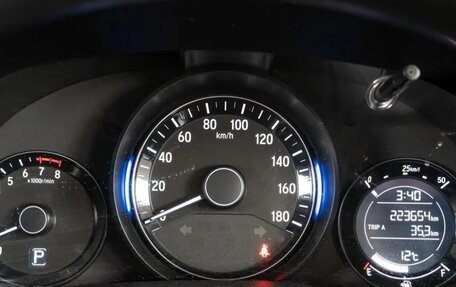 Honda Shuttle II, 2016 год, 1 000 000 рублей, 13 фотография