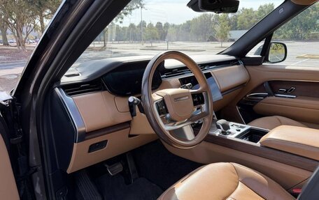 Land Rover Range Rover IV рестайлинг, 2022 год, 17 000 000 рублей, 3 фотография