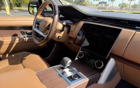 Land Rover Range Rover IV рестайлинг, 2022 год, 17 000 000 рублей, 7 фотография