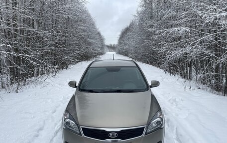 KIA cee'd I рестайлинг, 2010 год, 970 000 рублей, 2 фотография