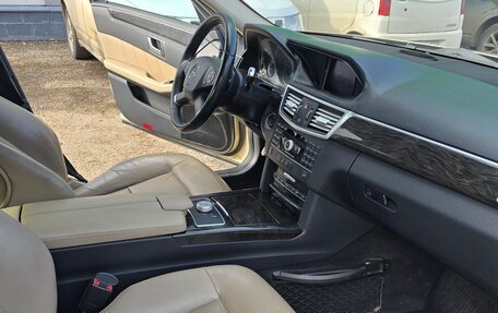 Mercedes-Benz E-Класс, 2009 год, 1 050 000 рублей, 7 фотография