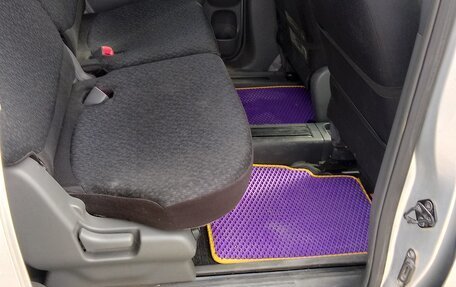 Toyota Sienta I, 2013 год, 950 000 рублей, 9 фотография