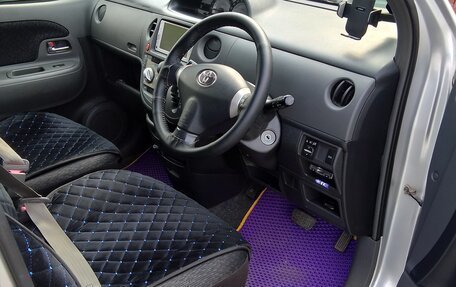 Toyota Sienta I, 2013 год, 950 000 рублей, 8 фотография