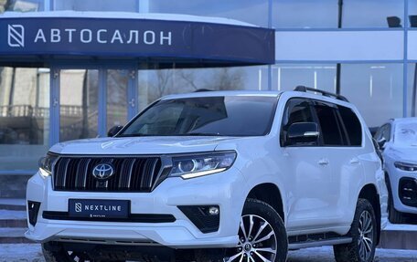 Toyota Land Cruiser Prado 150 рестайлинг 2, 2021 год, 6 990 000 рублей, 2 фотография