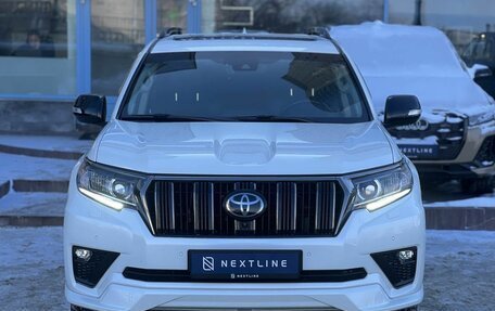 Toyota Land Cruiser Prado 150 рестайлинг 2, 2021 год, 6 990 000 рублей, 5 фотография