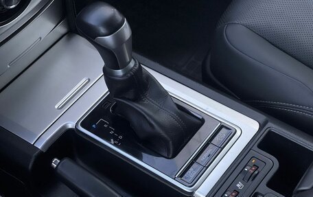 Toyota Land Cruiser Prado 150 рестайлинг 2, 2021 год, 6 990 000 рублей, 26 фотография