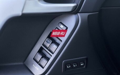 Toyota Land Cruiser Prado 150 рестайлинг 2, 2021 год, 6 990 000 рублей, 30 фотография