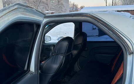 Renault Logan I, 2005 год, 125 000 рублей, 7 фотография