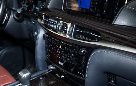 Lexus LX III, 2020 год, 8 690 000 рублей, 29 фотография