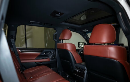 Lexus LX III, 2020 год, 8 690 000 рублей, 31 фотография