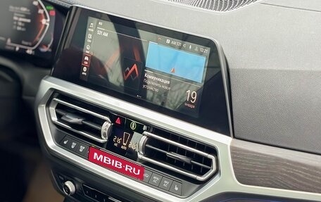 BMW 3 серия, 2021 год, 5 590 000 рублей, 13 фотография