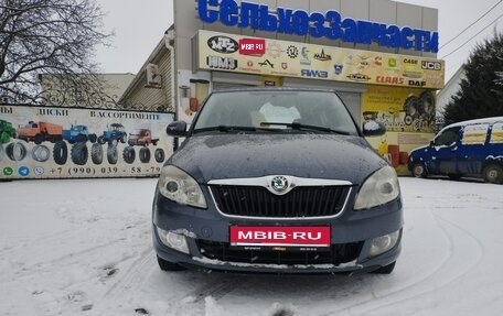 Skoda Fabia II, 2012 год, 590 000 рублей, 1 фотография
