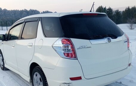 Honda Fit Shuttle I рестайлинг, 2014 год, 915 000 рублей, 5 фотография
